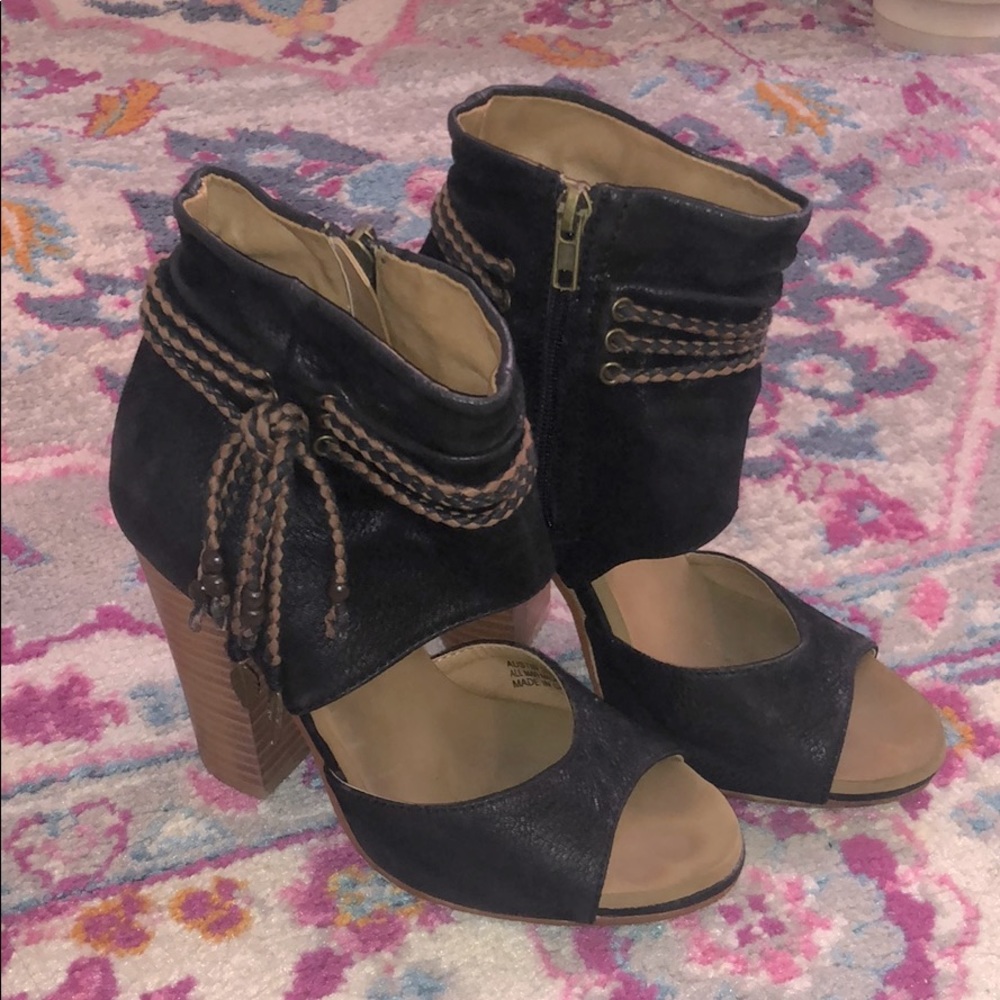 Black Leather Heels